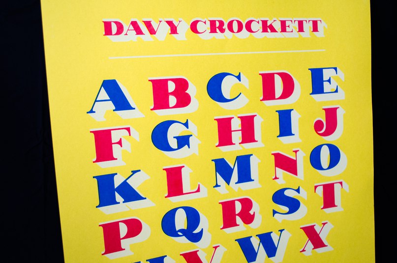 DavyCrockett-Regular шрифт скачать бесплатно